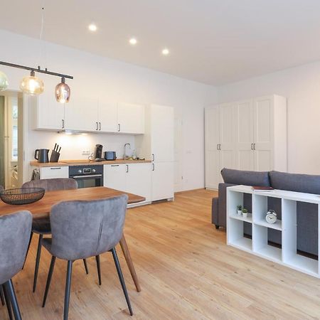 Neue 2-Zi-Apartment 15 Min Entfernung Zum Hbf Und Brandenburger Tor Berlin Extérieur photo